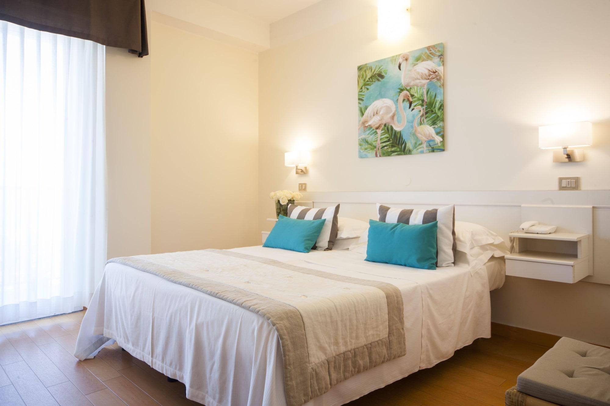Hotel Mon Cheri Riccione Dış mekan fotoğraf