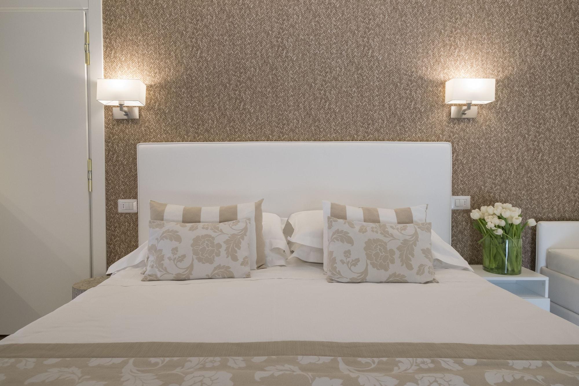 Hotel Mon Cheri Riccione Dış mekan fotoğraf