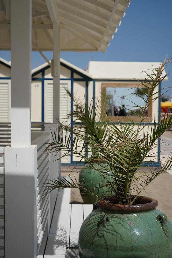 Hotel Mon Cheri Riccione Dış mekan fotoğraf