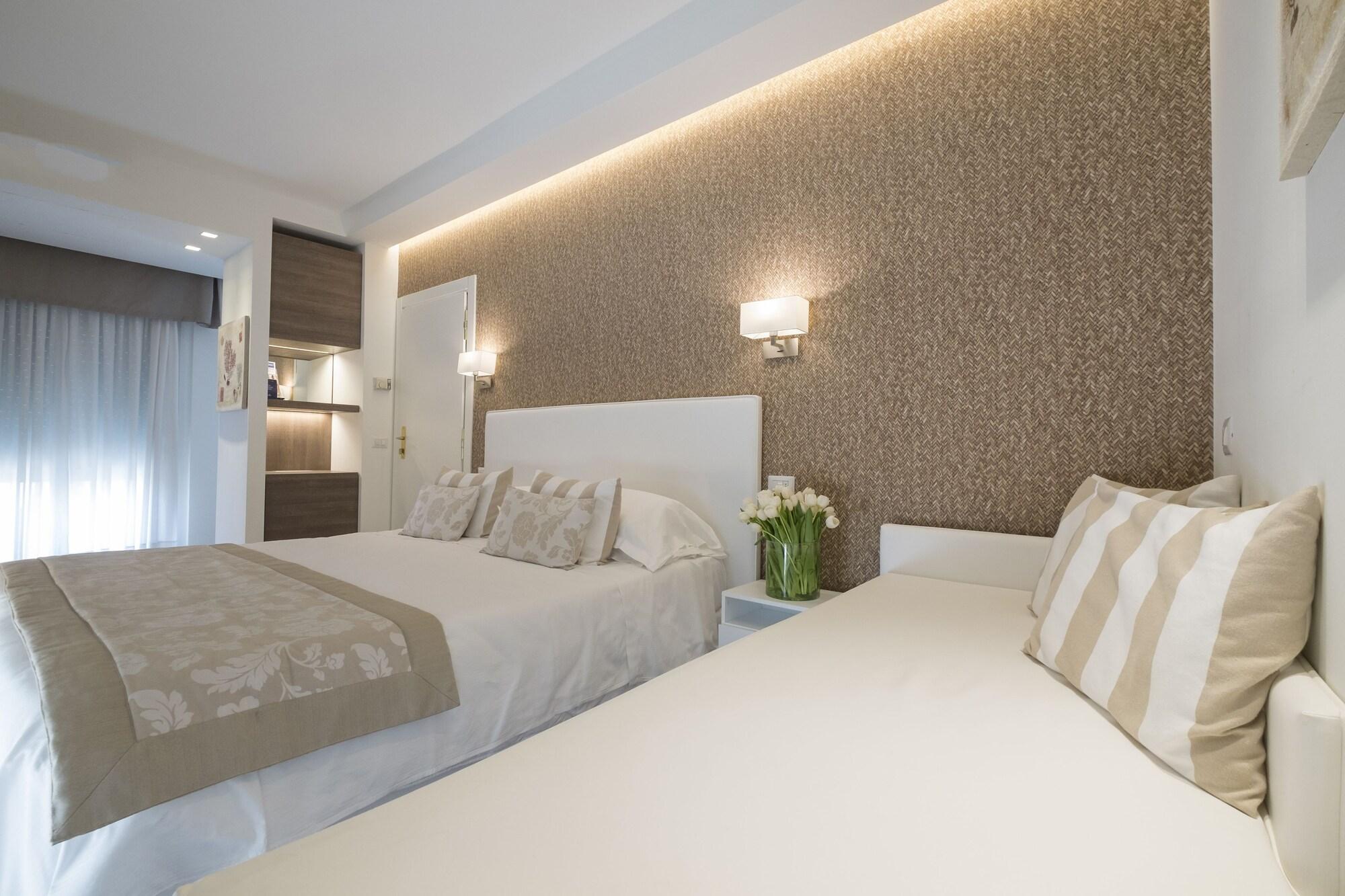 Hotel Mon Cheri Riccione Dış mekan fotoğraf