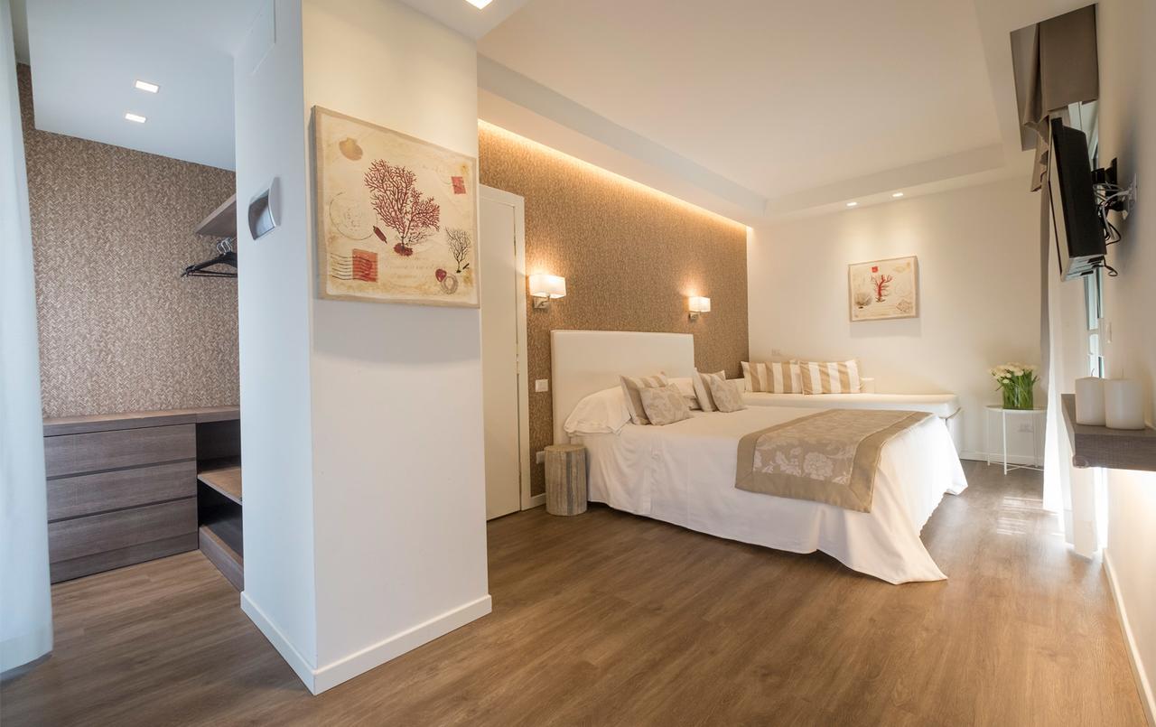 Hotel Mon Cheri Riccione Dış mekan fotoğraf